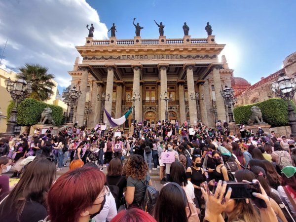 8M en Guanajuato: miles de mujeres dicen ¡basta! a la violencia de género