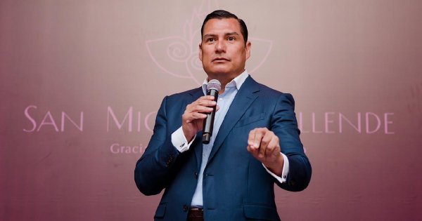 Mauricio Trejo de San Miguel de Allende es el alcalde mejor evaluado de Guanajuato