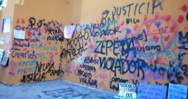 Entre ‘peros’ de alcaldes, iconoclasia feminista gana terreno en Guanajuato tras el 8M