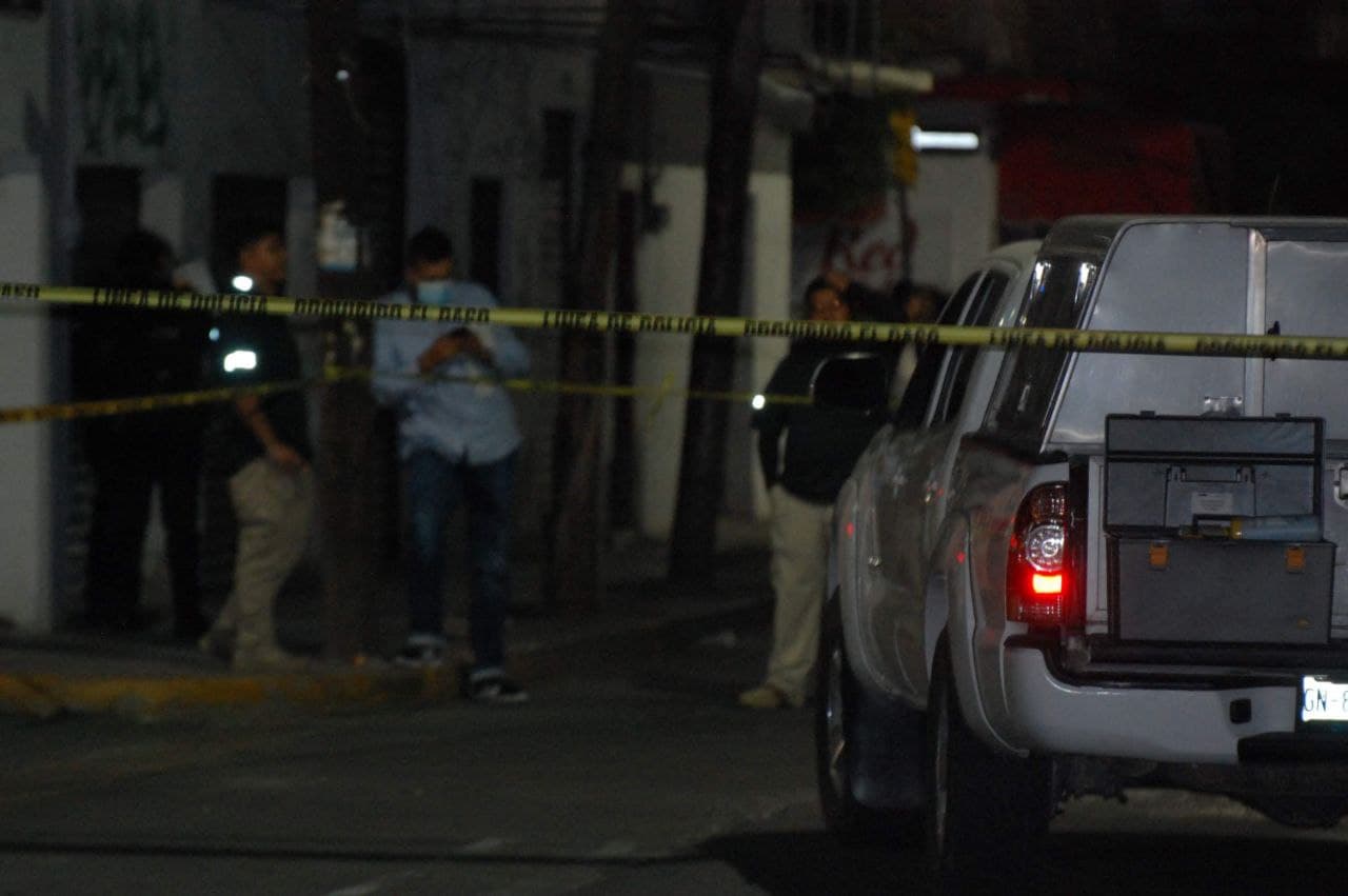 Hombre en León asesina al padre de su novia y deja en el hospital a su madre