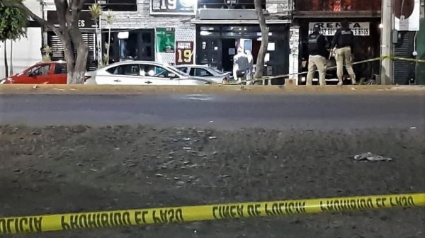 Investigan a tres policías de Celaya tras ataque a bar Código Postal 19