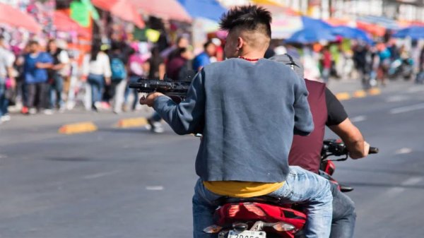 Alerta en San Luis de la Paz por asaltos en moto; mujeres, principales víctimas