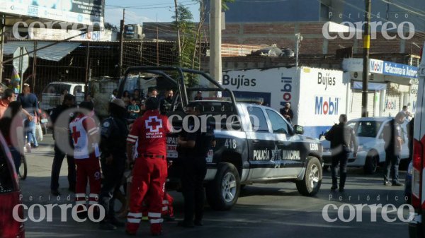 Ataque armado y choque en el bulevar Hidalgo de León, deja una persona herida