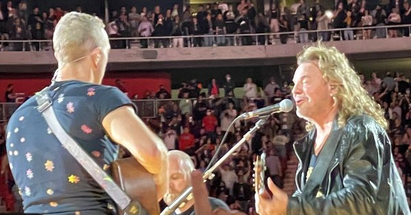 Chris Martin, ya eres mexicano; Coldplay canta ‘Rayando el Sol’ junto a Fher de Maná