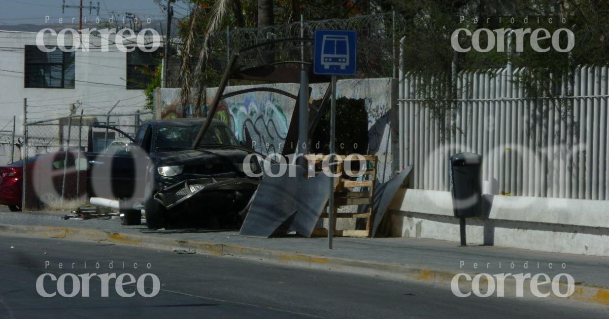 León: Camioneta acaba con la vida de una mujer en la colonia Industrial las Cruces