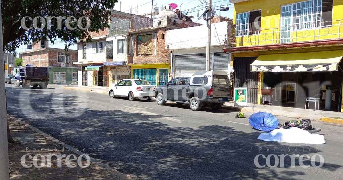 Joven motociclista muere atropellado por tolva en el Mariano García de Irapuato