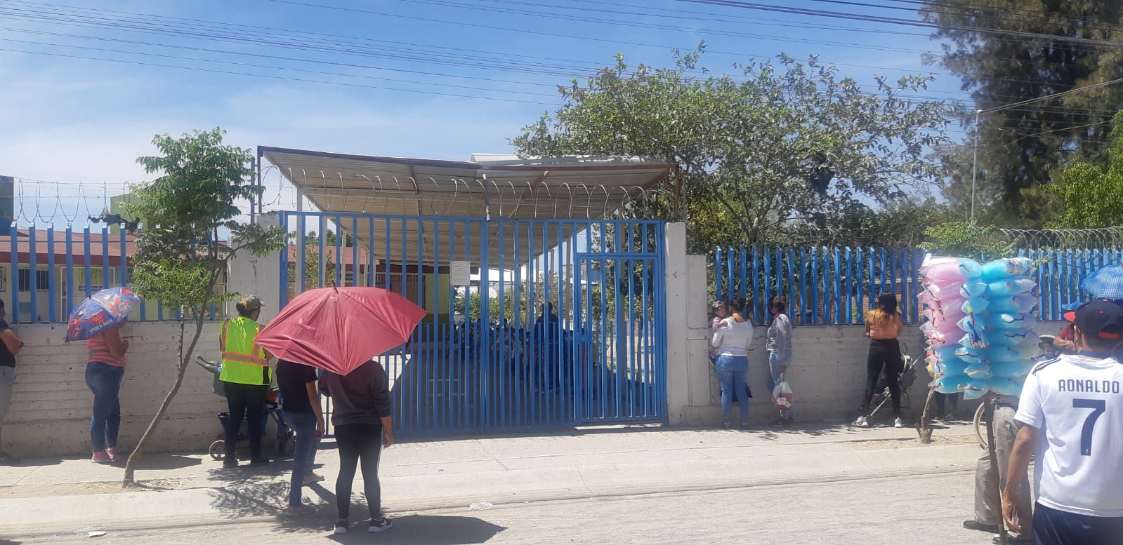 León: jardín de niños Chávez Morado condiciona documentos con cobro de cuota