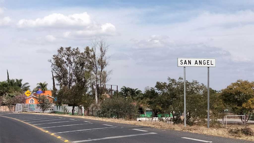 Carretera a Jalpa en Purísima del Rincón tiene un avance del 85%