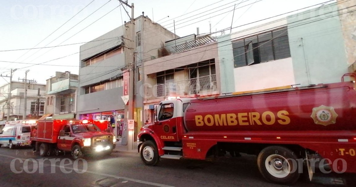 Incendio causa alarma y movilización de bomberos en la Zona Centro de Celaya