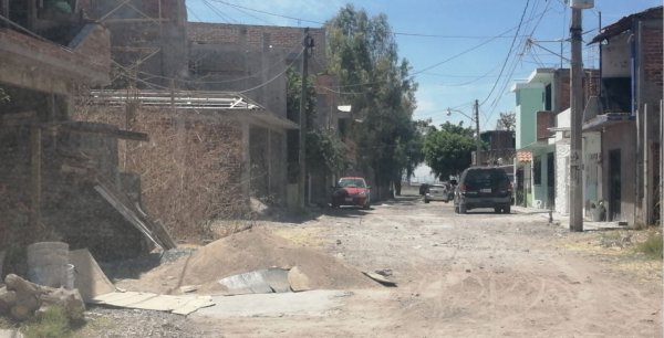 Salamanca: Urgen apoyo en drenaje, pavimentación y seguridad en la comunidad Sardinas