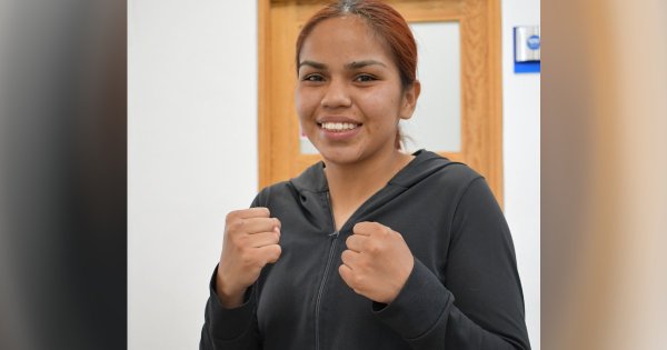 ‘Bazuquita’ Baeza de Uriangato se jugará el invicto en su camino a Inglaterra