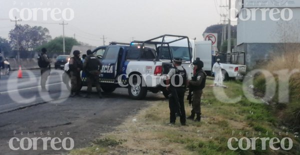 Descubren cadáver desmembrado en la carretera panamericana de Celaya