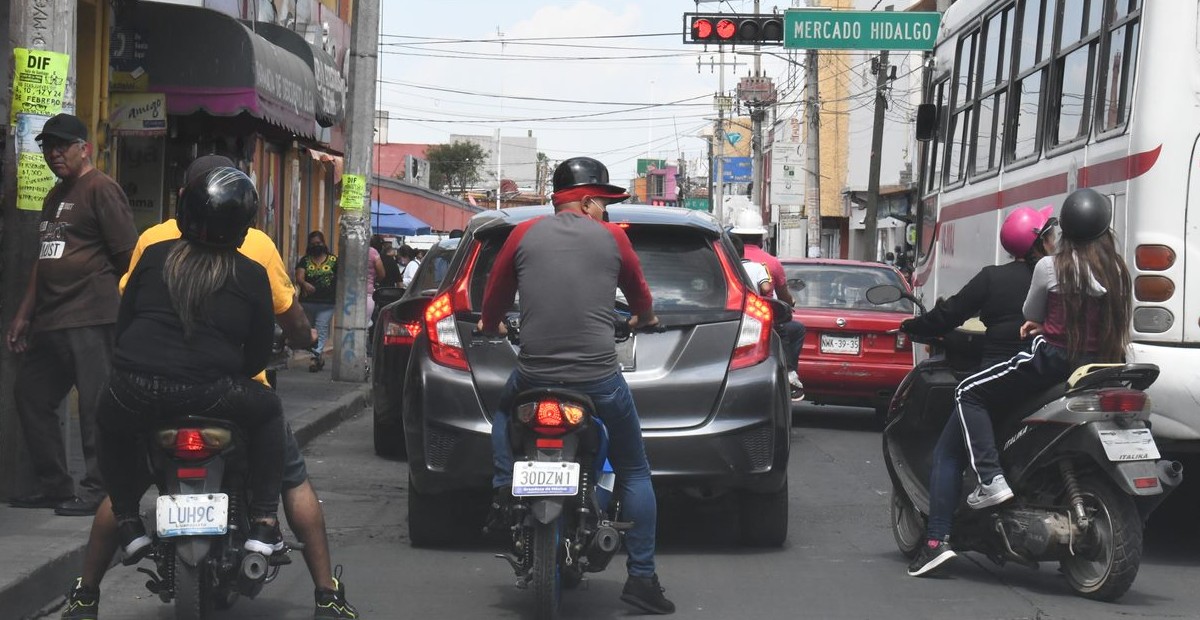 Uriangato sufre por aplicación de multas a motociclitas por falta de módulos