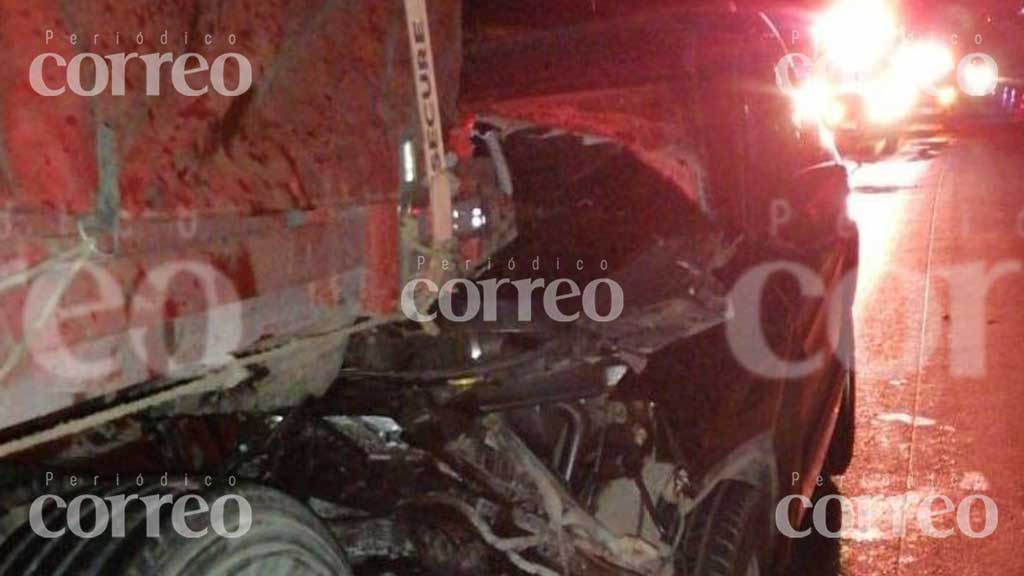 Aparatoso accidente deja un menor sin vida en la carretera León-Aguascalientes