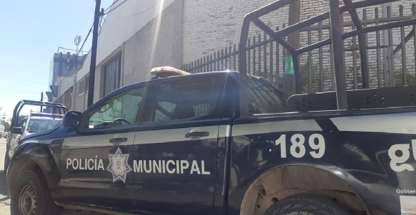 Alcalde de Silao garantiza renovación de pólizas de seguro para policías