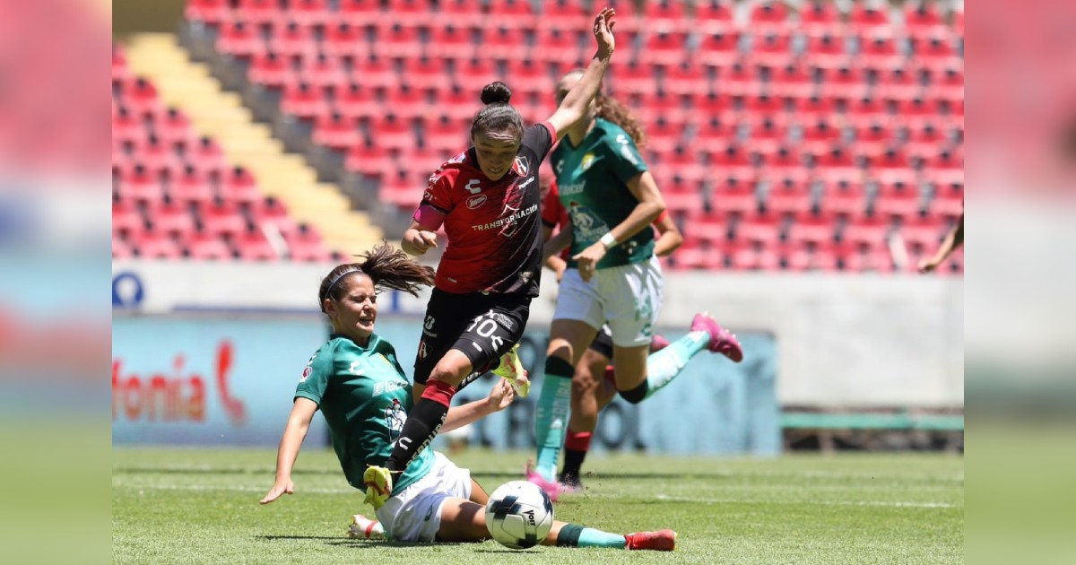 León Femenil se despide del Clausura 2022 con derrota ante el Atlas