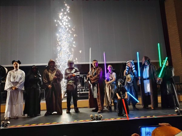 Con la fuerza de su lado, celebran Día de Star Wars en Celaya