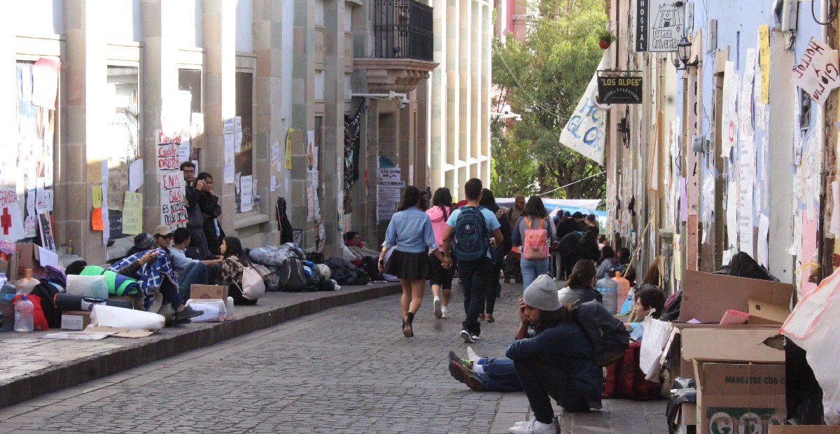 Libia García llama a revisión de acuerdos entre gobierno y UG para protección de estudiantes