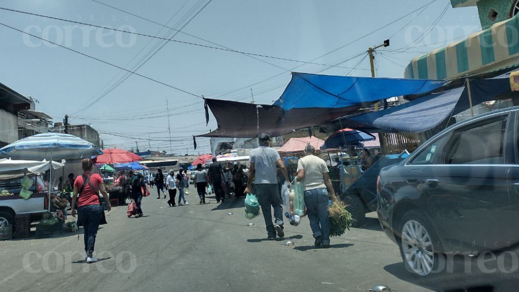 Celaya: Locatarios no paran actividades tras ataque extorsivo en Mercado de Abastos