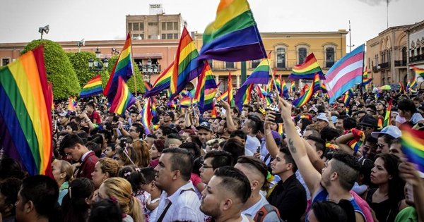 Comunidad LGBTQ+ inicia actividades rumbo a la mega marcha del orgullo gay en León