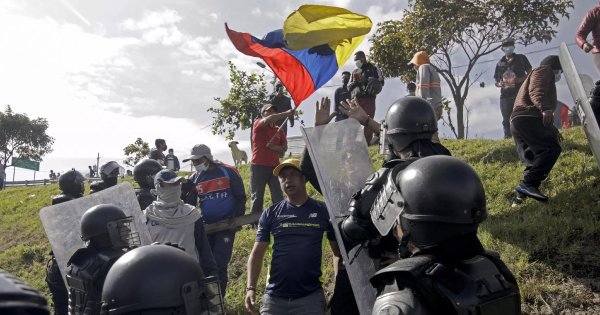 Ecuador decreta ‘Estado de Excepción’ en tres provincias por protestas indígenas