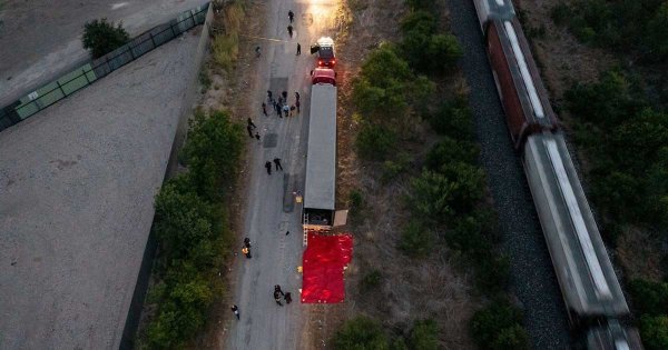 EU y AMLO lamentan tragedia migrante que dejó 50 muertos en Texas