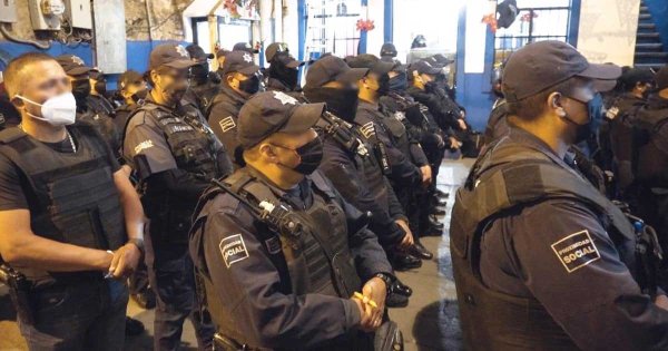 Avanza propuesta para aumentar salario de Policías en Guanajuato capital