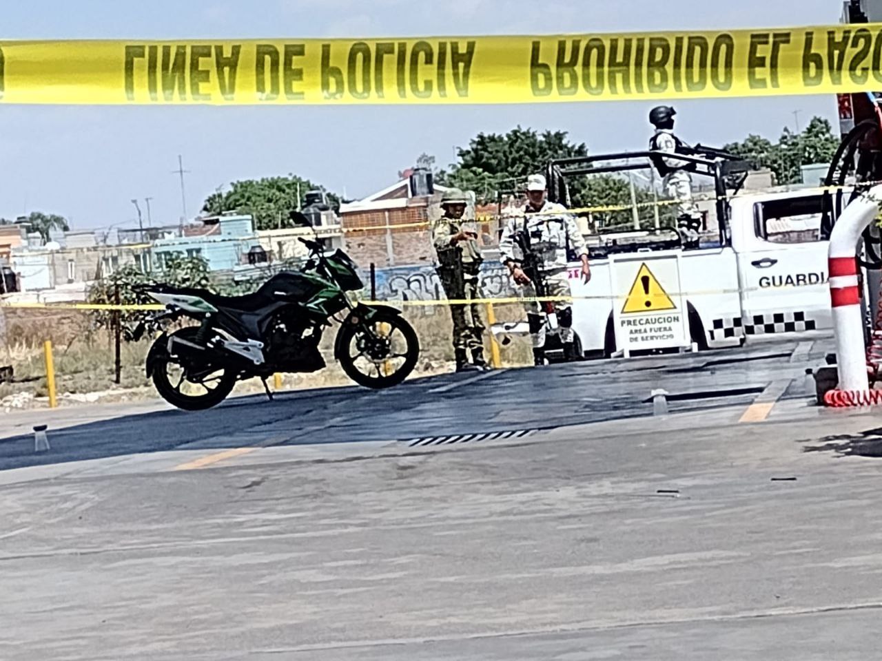 Atrapan a seis asaltantes que robaron una gasolinera y una moto en Celaya e Irapuato