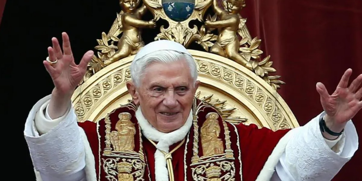 Presunta muerte del papa emérito Benedicto XVI  es falsa