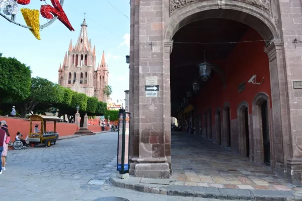 San Miguel de Allende se convertirá en centro mundial de negocios