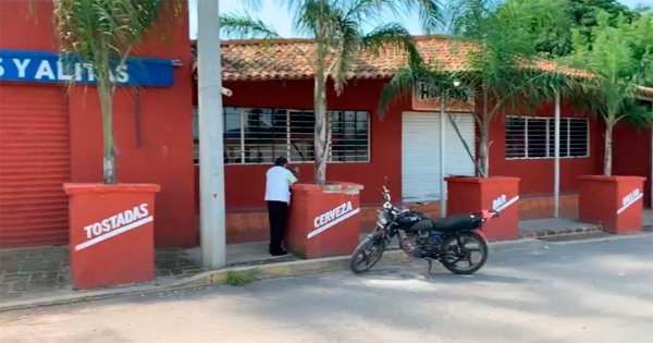 Habitantes de Tarimoro voltean al lugar de la masacre mientras vuelven a la “normalidad”