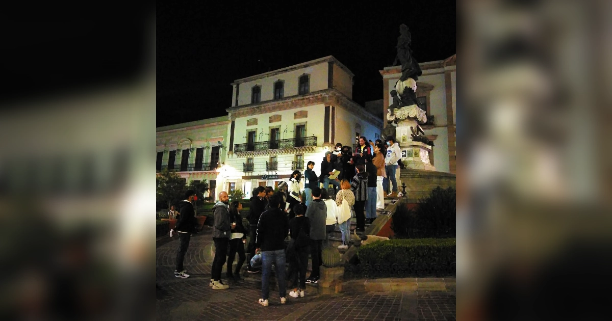 No se olvida: estudiantes de Guanajuato conmemoran la matanza del 68