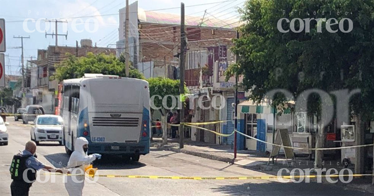 Adulto mayor muere arrollado por transporte público en bulevar de León