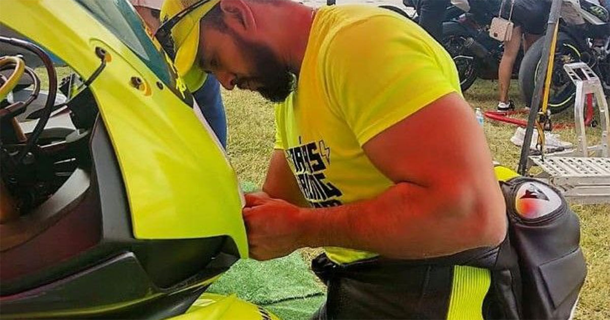 Bikers despiden a Fer, fisicoculturista que murió tras chocar en La Moreña en León