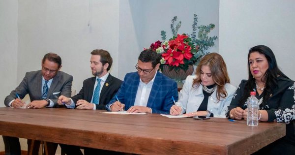 San Miguel firma convenio sobre uso de suelo para Airbnb; es “punta de lanza” en recaudación