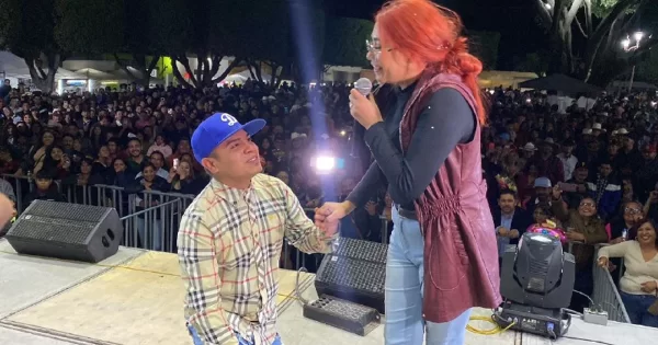 Arman fiestón y una historia de amor en la Feria de la Olla en Pueblo Nuevo; la novia le da el sí