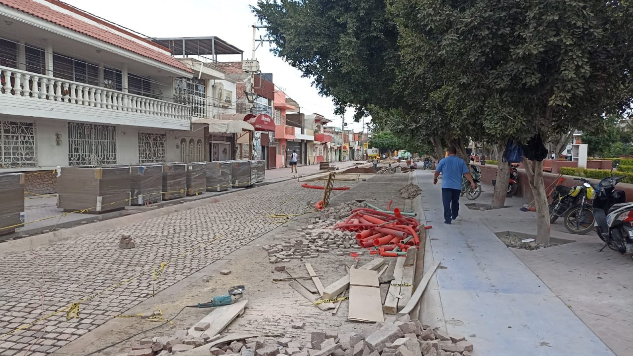 ¿Qué está sucediendo en parque La Alameda, en Valle de Santiago? 