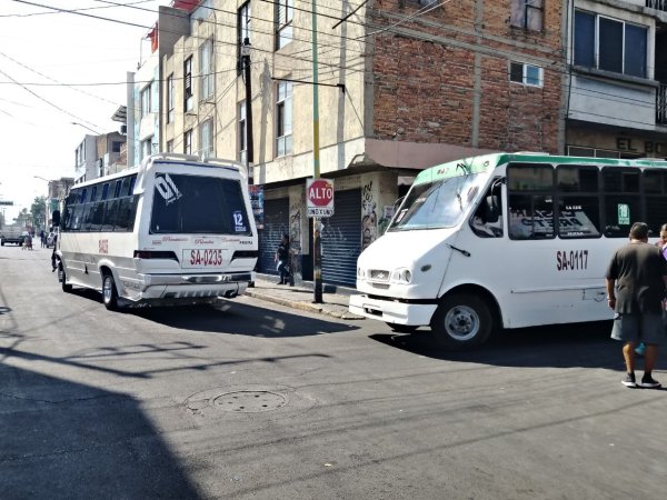 ¿Problemas de transporte en Salamanca? Vecinos de colonia Efrén Capiz piden mayor frecuencia en rutas 