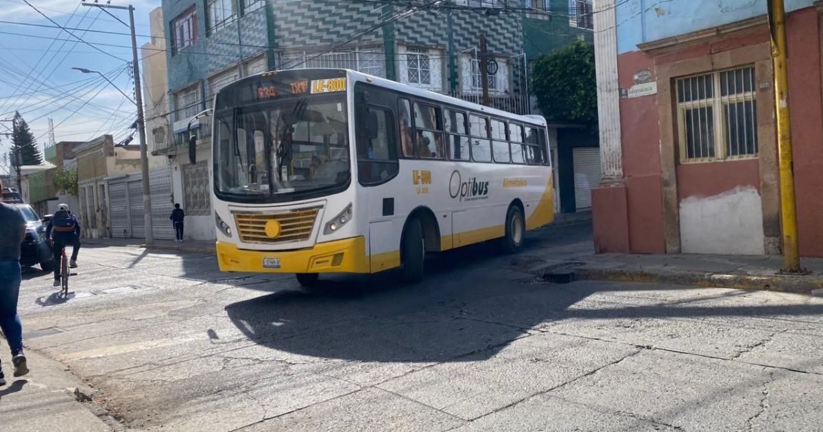 ¿Se rindieron? Colectivos aún no presentan amparos contra aumento al pasaje en León 