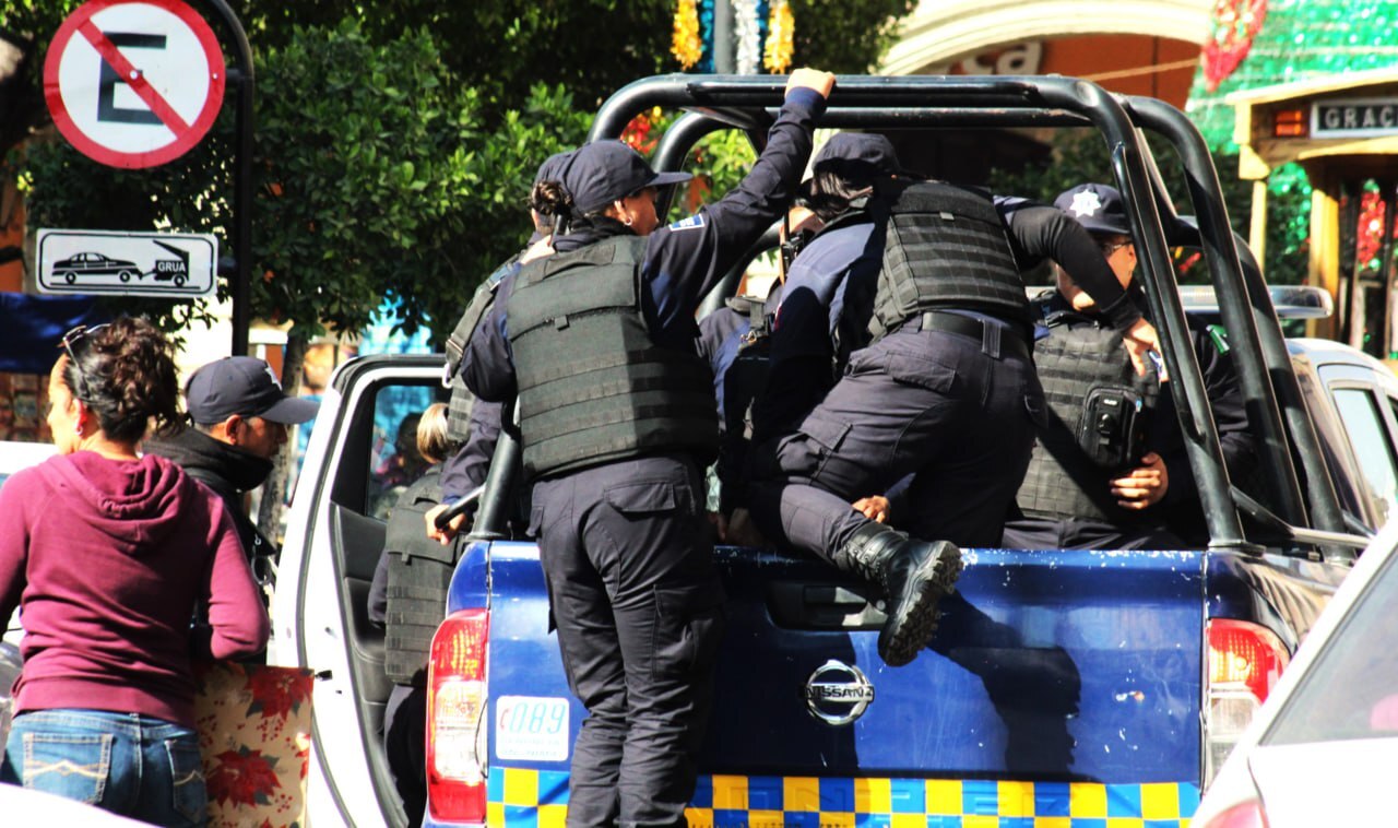 Dan de baja a ocho policías en Celaya por tener antecedentes penales