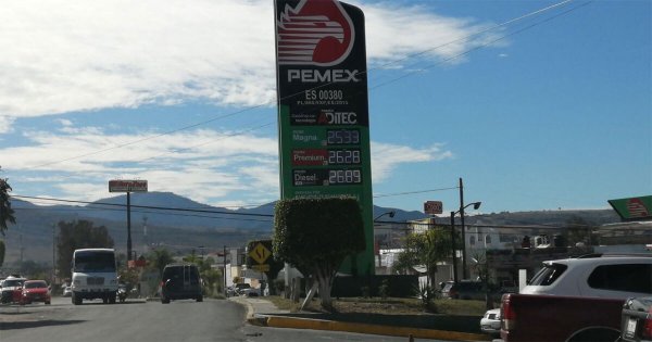 Estas gasolineras en el sur de Guanajuato cobran de más, ciudadanos exigen regulación