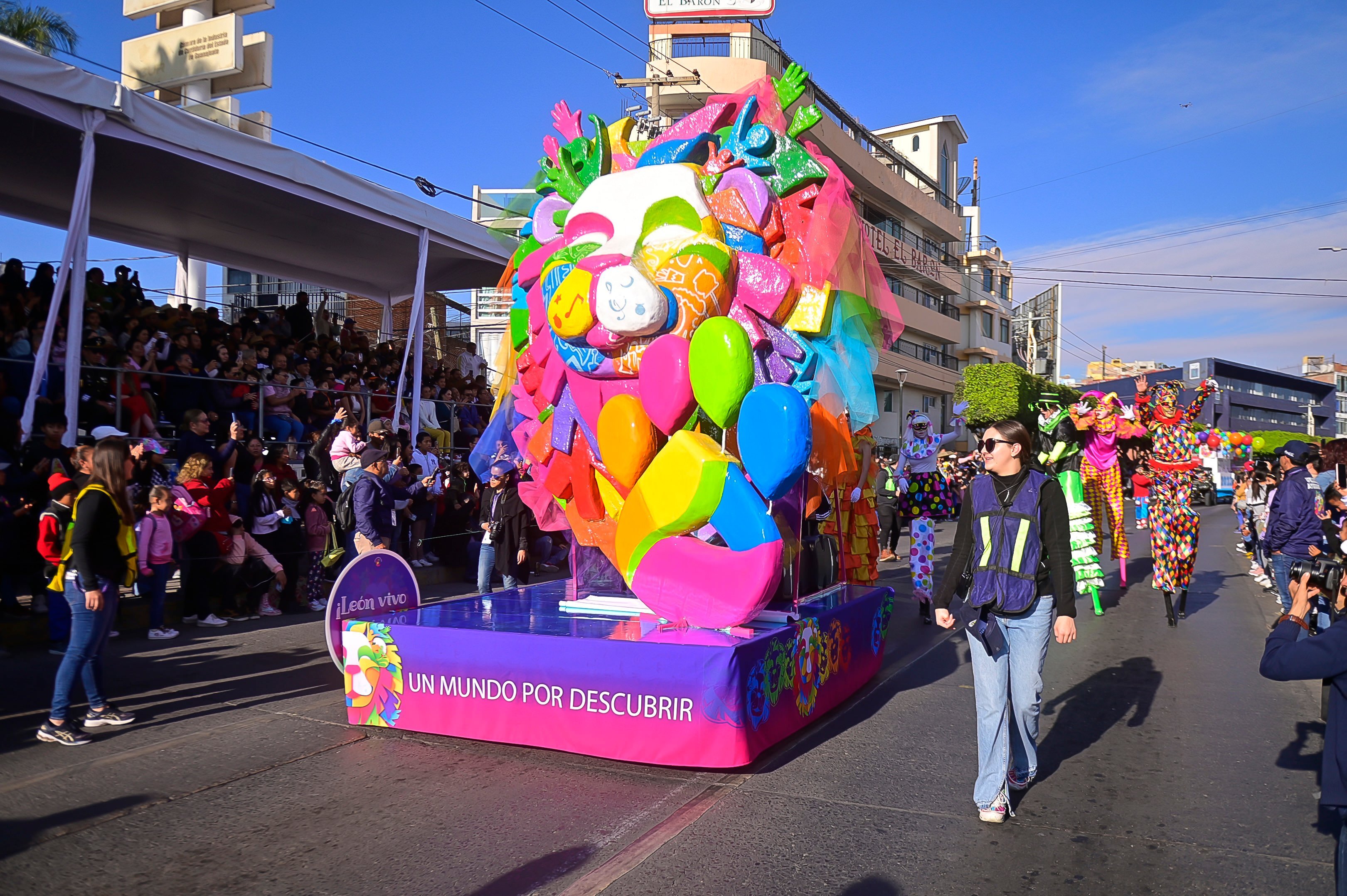 Cierres de vialidades en León por desfile: todo lo que debes saber sobre el operativo