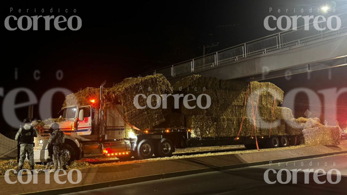 Accidente en bulevar Solidaridad de Irapuato provoca caos vial ¿por qué?