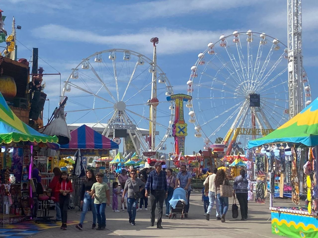 Visitantes de la Feria de León exigen revisiones más frecuentes tras falla en juego