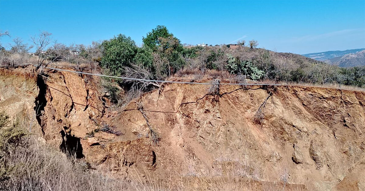 “Es un tema de la minera”: afirma secretario de ayuntamiento sobre socavón en Mineral de la Luz, Guanajuato