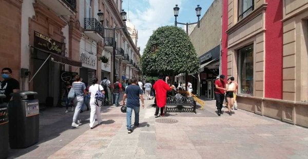 Vuelve ‘la vida’ al centro de León