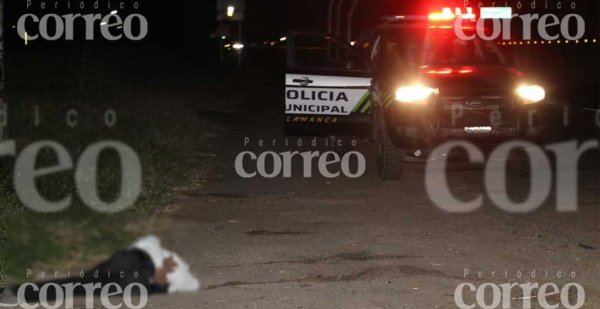 Dejan cuerpo maniatado en la carretera Salamanca-Celaya