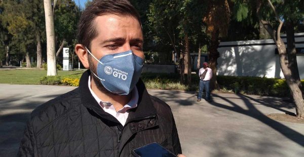 Estado puede solicitar préstamos, confirma diputado del PAN