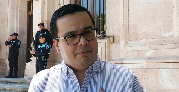 Diputado de Morena pedirá exhorto para destituir a Zamarripa y a Cabeza de Vaca