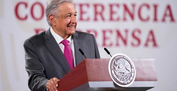 Funcionarios que quieran participar en elecciones tienen hasta fin de mes para renunciar: AMLO